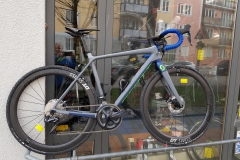 Feine_Scott_AddictGravel_UltegraDI2_DTSwiss